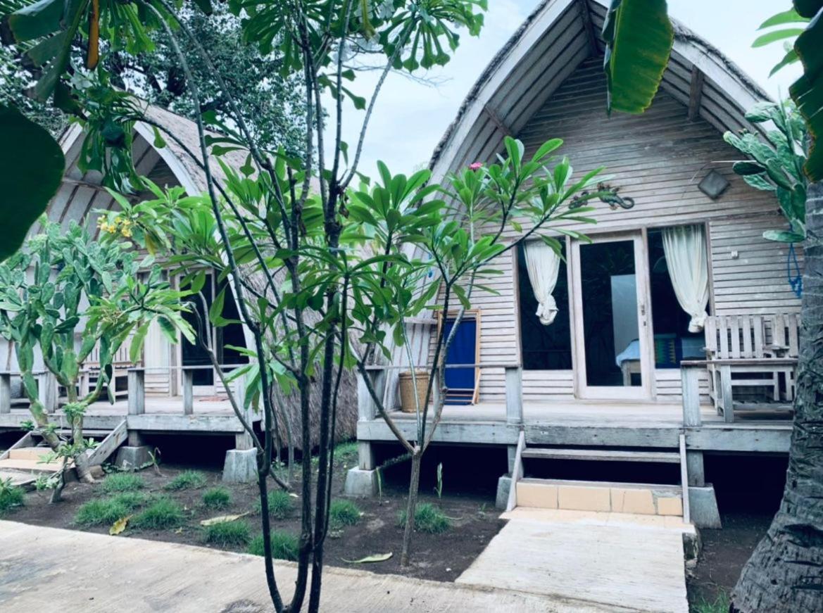 Star Bar And Bungalows Gili Air Eksteriør bilde