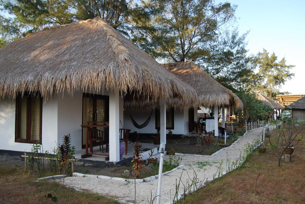 Star Bar And Bungalows Gili Air Rom bilde