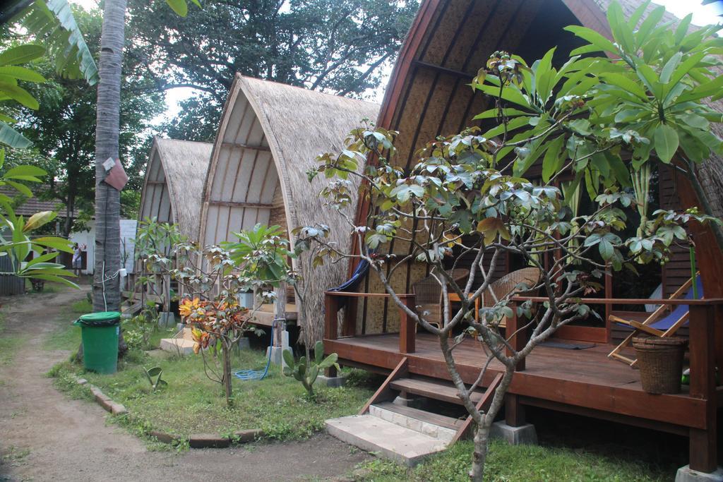 Star Bar And Bungalows Gili Air Eksteriør bilde