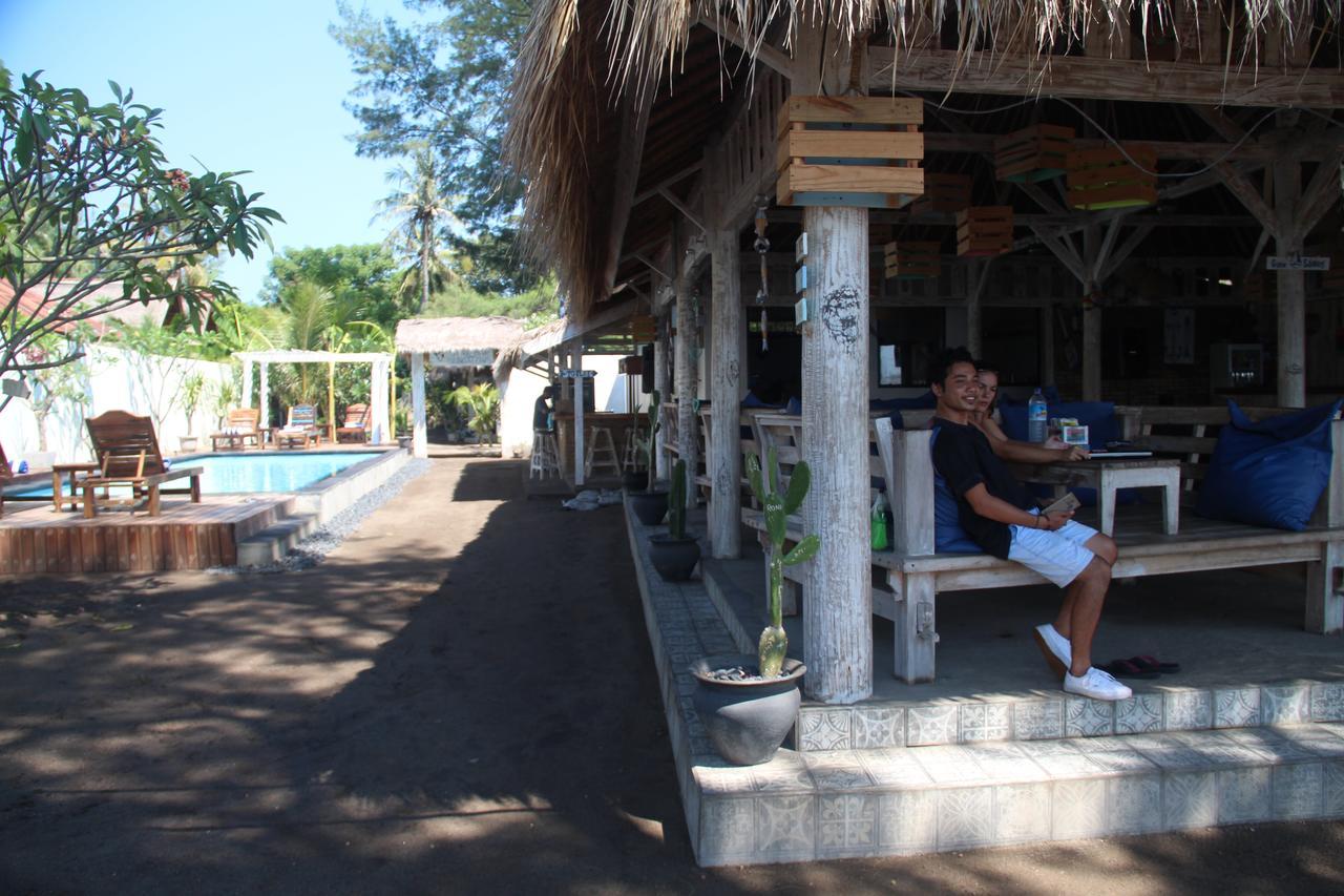 Star Bar And Bungalows Gili Air Eksteriør bilde
